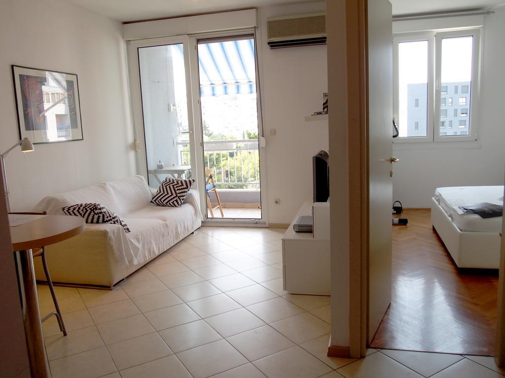 Apartment Viola